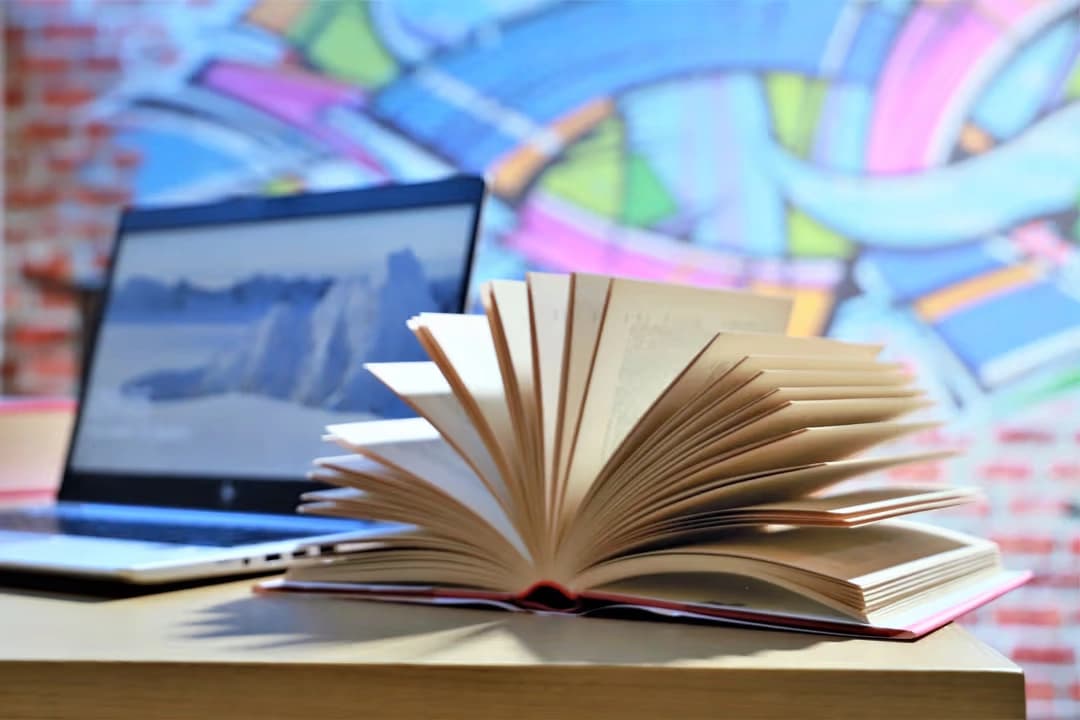 How to Become a Best-Selling Author on Amazon: A Step-by-Step Launch Strategy